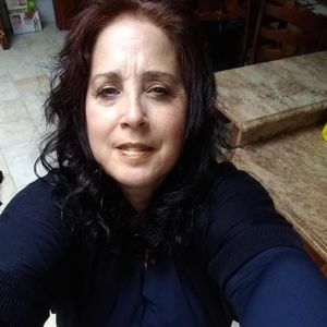 Meet your Posher, Florence